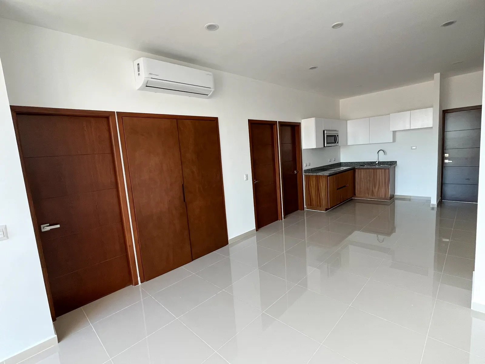 Interior del modelo Jade